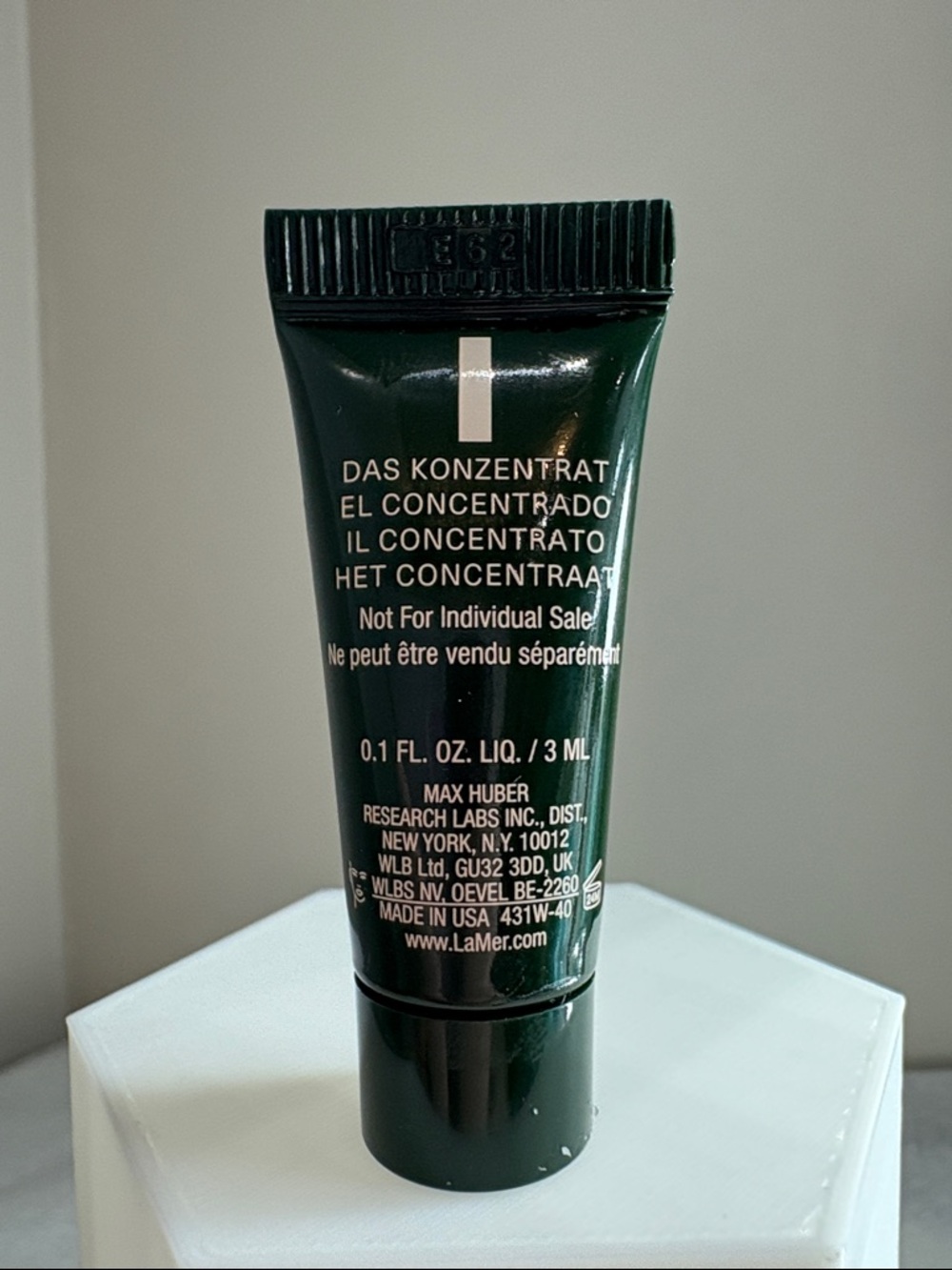 La Mer, The Concentrate Deluxe Mini 3 mL Barrier Strengthening Serum BRAND NEW - Picture 2 of 2